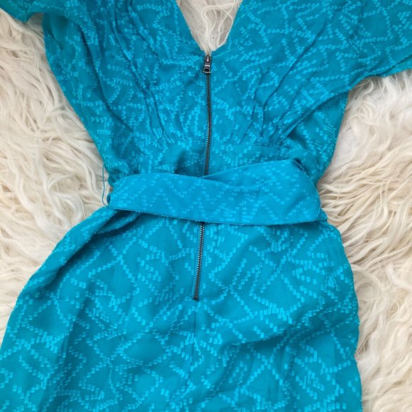 ALICE AND OLIVIA Darva Wrap-effect Swiss-dot Silk And Cotton-blend Midi Dress - Picture 15 of 15